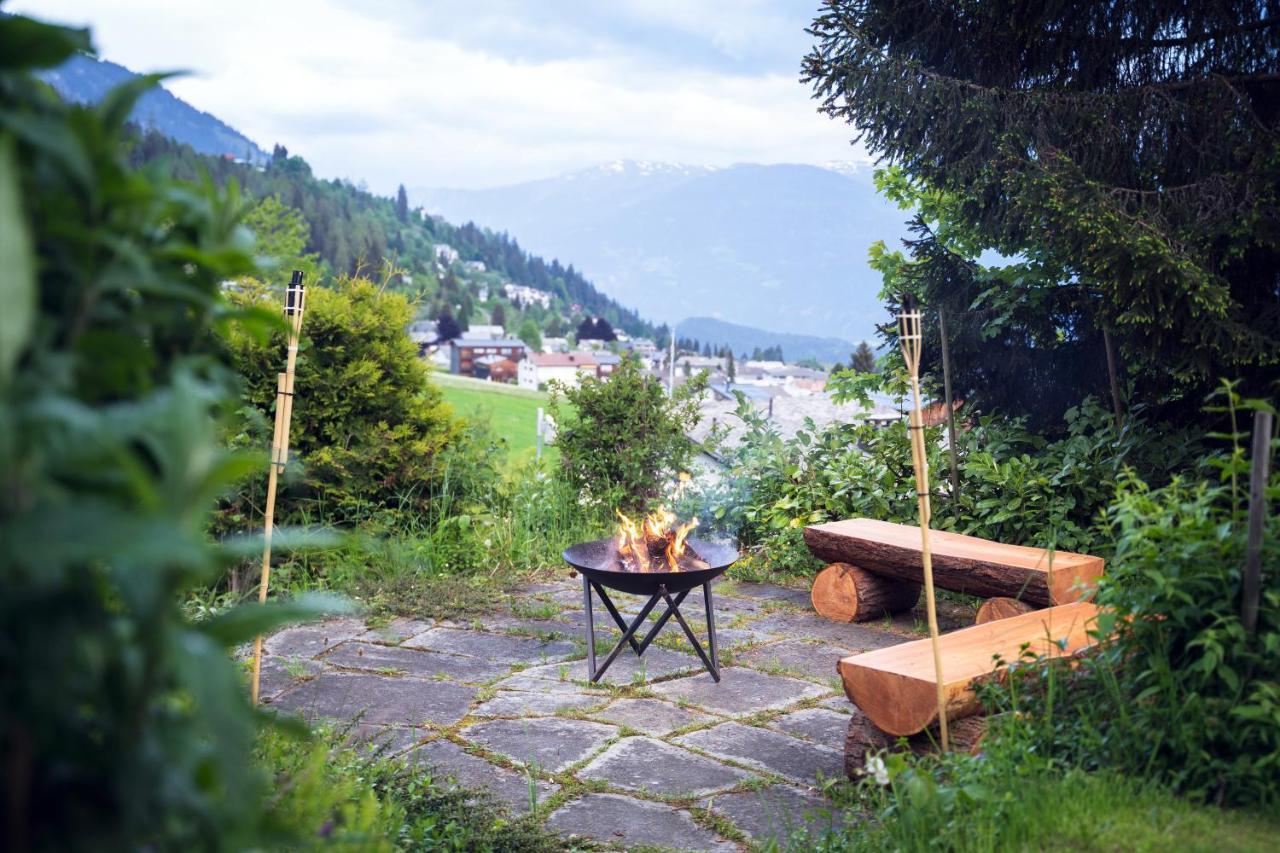 Charmantes Apartment Mit Grossem Garten .Kids4Free. Flims Exteriör bild
